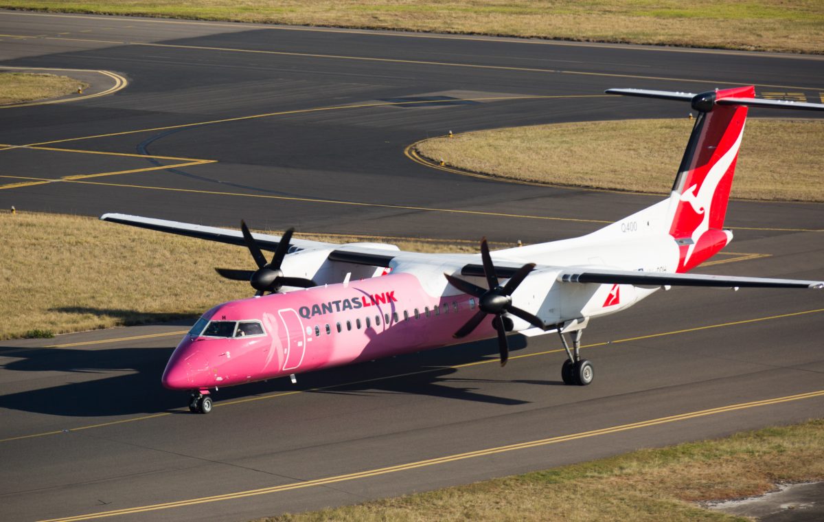 qantaslink-bombardier-dash-8-qantas-news-room