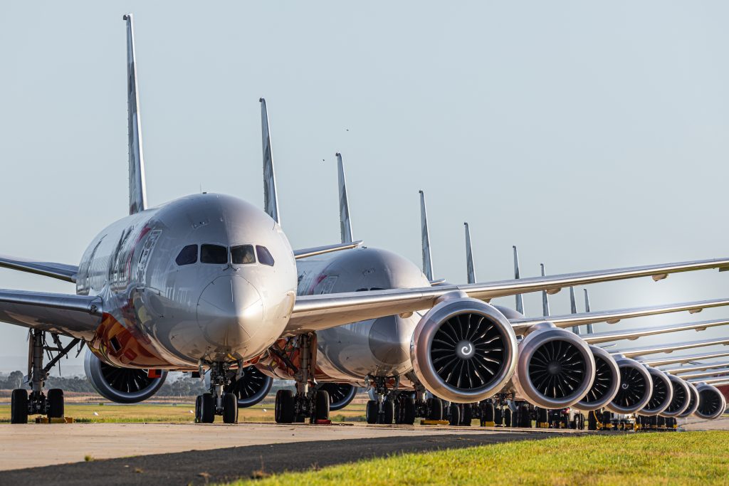 long-term-plane-parking